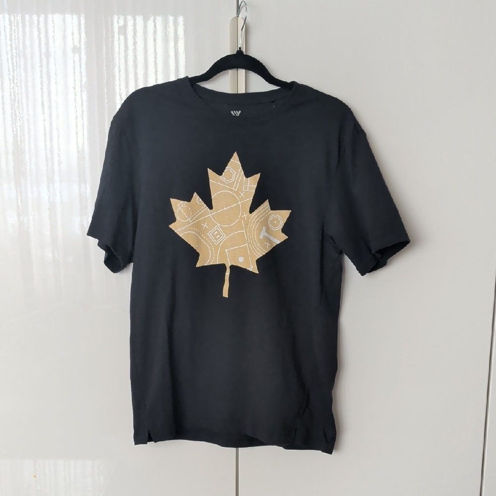Small Toronto Black T-Shirt with Canada Gold Leaf Design Baseball Basketball